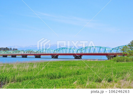松浜橋と阿賀野川（新潟県） 106246263