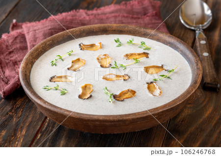 Mushroom cream soup Mushroom cream soup 106246768