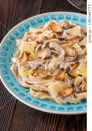Creamy Tagliatelle and Mushrooms 106246774