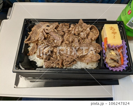焼肉弁当 焼肉弁当 106247824