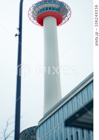 オールドレンズで撮った京都タワー 106249336