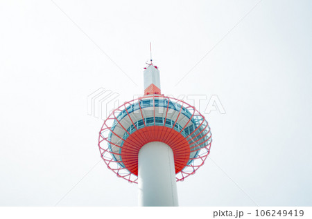 オールドレンズで撮った京都タワー オールドレンズで撮った京都タワー 106249419