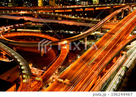 《大阪府》都市交通網 東大阪ジャンクションの夜景 《大阪府》都市交通網 東大阪ジャンクションの夜景 106249467