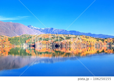 青木湖の紅葉 青木湖の紅葉 106250155