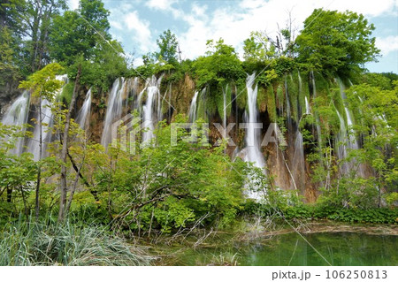 プリトヴィツェ湖群国立公園、上湖群のマリ・プルシュタヴツィ 106250813