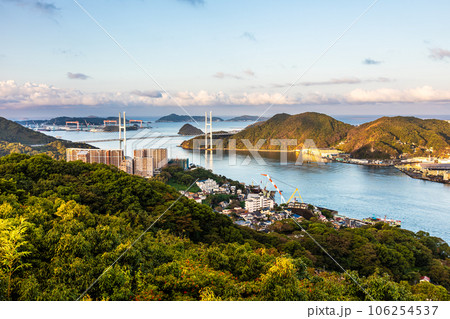 鍋冠山からの朝景色と客船　【長崎県長崎市】 106254537