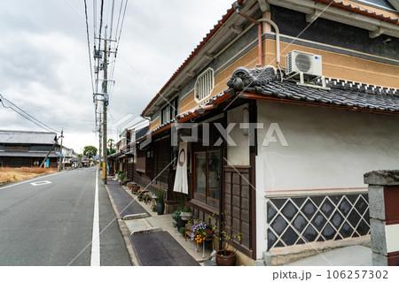 晩秋の足守の街並み1 岡山県岡山市北区足守 晩秋の足守の街並み1 岡山県岡山市北区足守 106257302