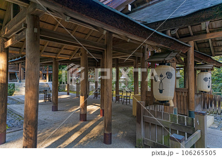 京都 木嶋坐天照御魂神社(蚕の社)本殿 京都 木嶋坐天照御魂神社(蚕の社)本殿 106265505