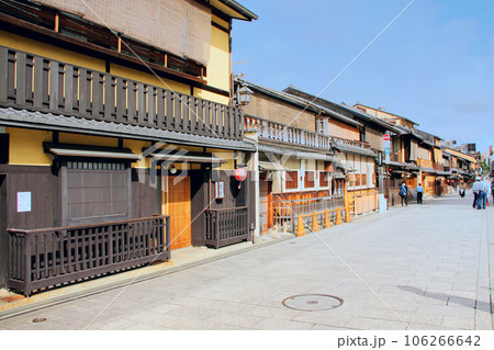 京都のまちなみ 花見小路通り 祇園 迦陵・祇をん 豆寅 祇園ほか 京都のまちなみ 花見小路通り 祇園 迦陵・祇をん 豆寅 祇園ほか 106266642