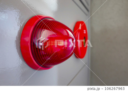 マンションの屋内消火栓 マンションの屋内消火栓 106267963
