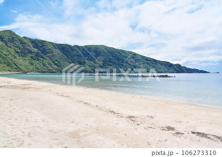 【古浦海水浴場】 島根県松江市鹿島町古浦 【古浦海水浴場】 島根県松江市鹿島町古浦 106273310