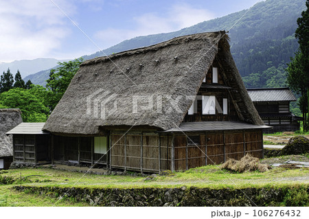 富山県　五箇山　相倉合掌造り集落　合掌造り民家　世界遺産 106276432