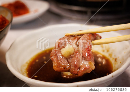 焼きあがった生ラム 106276886