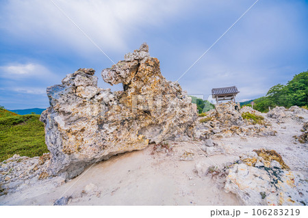 （青森県）恐山・大師堂　夏 106283219