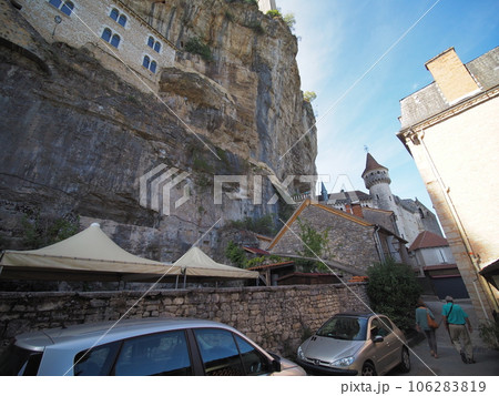 9月上旬のロカマドゥール（フランス） 106283819