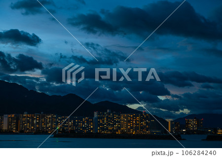黄昏時の琵琶湖風景 黄昏時の琵琶湖風景 106284240