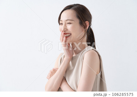女性 ポートレート 女性 ポートレート 106285575