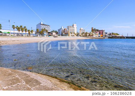 日間賀島サンセットビーチ　愛知県南知多町 106286028