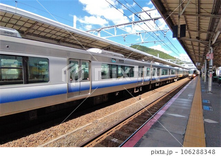 JR西日本 223系2500番台R52編成+223系6000番台 混結 湖西線 B普通 近江舞子行 JR西日本 223系2500番台R52編成+223系6000番台 混結 湖西線 B普通 近江舞子行 106288348