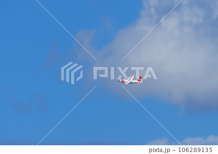 横田基地から離陸する沿岸警備隊のC-130 横田基地から離陸する沿岸警備隊のC-130 106289135