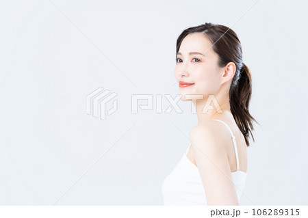 若い女性のビューティ 106289315