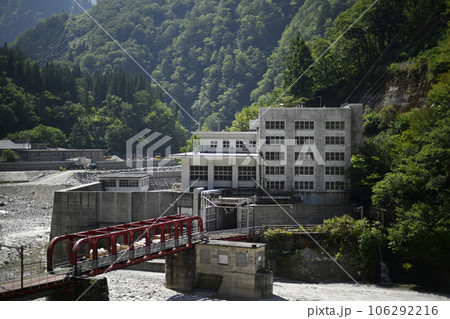 黒部渓谷　黒部市　自然　河川　渓谷　峡谷　レジャー　旅行　トラベル　アウトドア 106292216