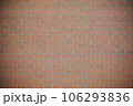 画面いっぱいの赤いレンガの壁 106293836