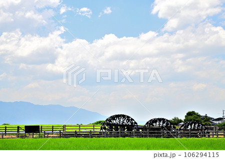朝倉市の風景 三連水車 朝倉市の風景 三連水車 106294115