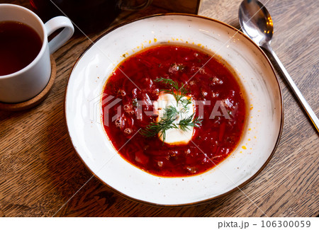 Borscht, beetroot hot soup Borscht, beetroot hot soup 106300059