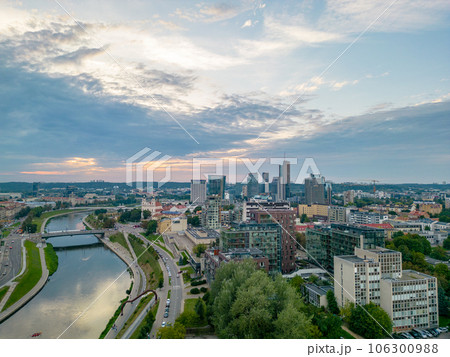 Aerial view of old town and downtown of Vilnius at sunset 106300988