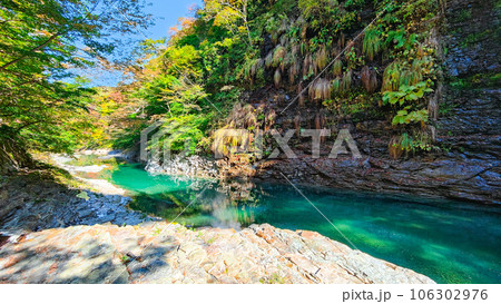 秋の小安峡 秋の小安峡 106302976