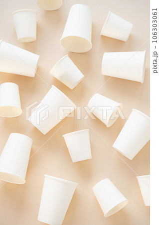 Cardboard cups for coffee or tea flat lay on neutral background. 106303061
