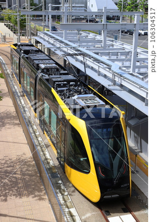 開業前の宇都宮ライトレール試運転列車（LIGHTLINE） 106304517