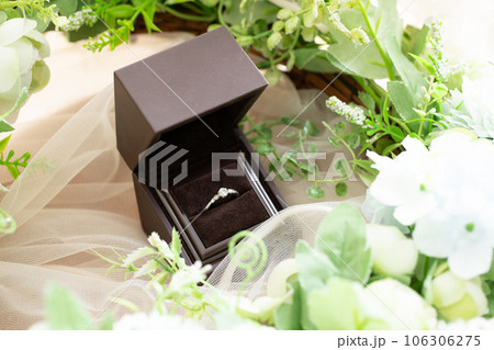 婚約指輪　engagement ring 106306275
