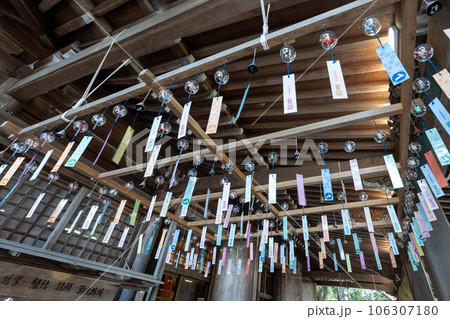 髙瀬神社の風鈴 106307180