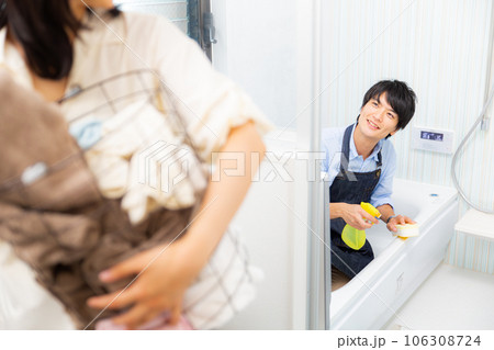家事を手伝う夫 家事を手伝う夫 106308724
