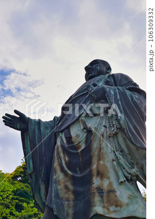 鎌倉 長勝寺 日蓮聖人像(神奈川県鎌倉市材木座) 鎌倉 長勝寺 日蓮聖人像(神奈川県鎌倉市材木座) 106309332