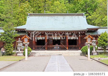 山梨県護国神社（甲府） 106309371
