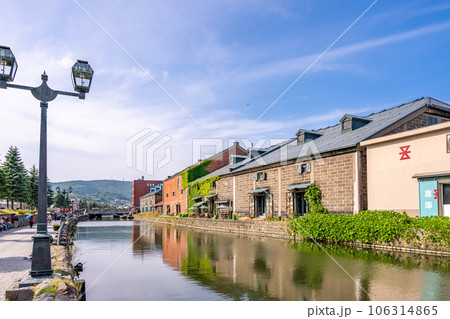 小樽運河 小樽運河クルーズ 昼間 小樽運河 小樽運河クルーズ 昼間 106314865