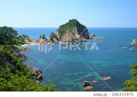 城原展望所付近から見た菜種五島（鳥取県岩美郡） 106315975