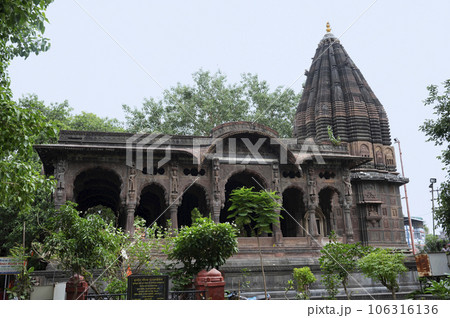 Krishnapura Chhatris, also known as the Krishna Pura Chhatris, built in the mid 19th century, Indore, Madhya Pradesh, India 106316136