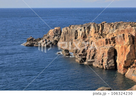 三段壁（和歌山県西牟婁郡白浜町） 106324230