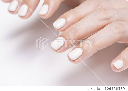 ネイル 白 ネイル 白 106326580