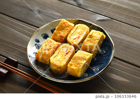 カニカマの玉子焼き 106333646