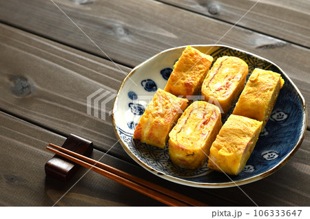 カニカマの玉子焼き 106333647