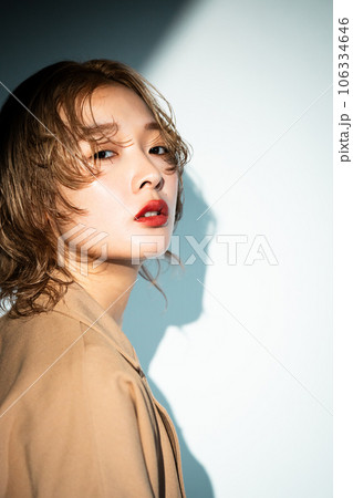 portrait portrait 106334646