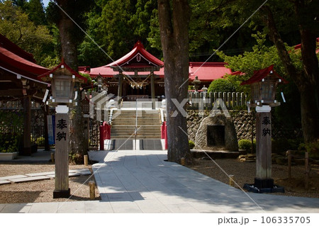 宮城県岩沼市にある金蛇水神社の境内 106335705