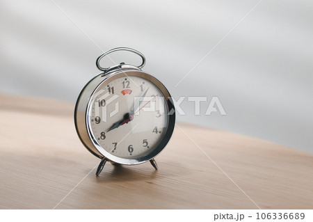 Alarm clock 106336689