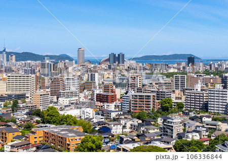 《福岡県》福岡市の風景（南公園から撮影） 106336844