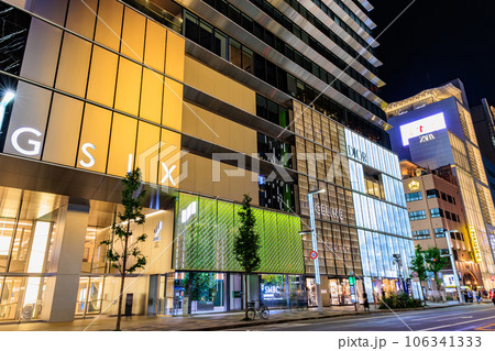東京 中央区銀座 六丁目の夜景 東京 中央区銀座 六丁目の夜景 106341333